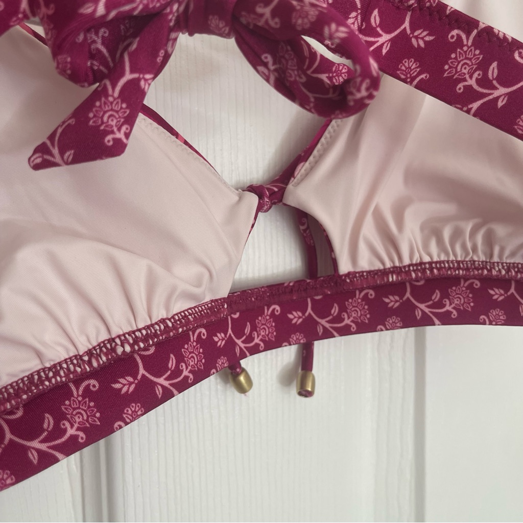Tigerlily Swim Keyhole Triangle Bikini Top Size L Pink Boho Print Tie Bow Girly — image 5 of 7